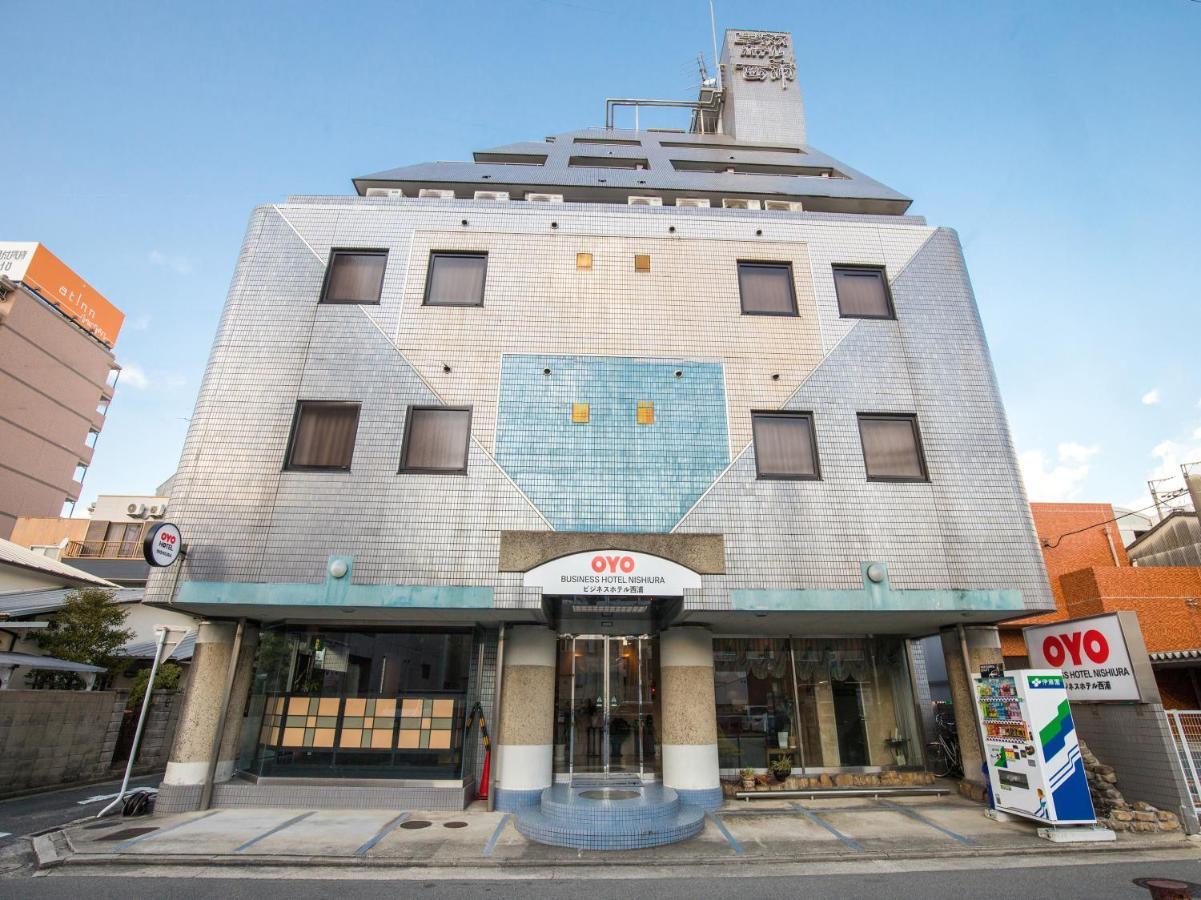 Oyo Business Hotel Nishiura Yokkaichi Exterior foto
